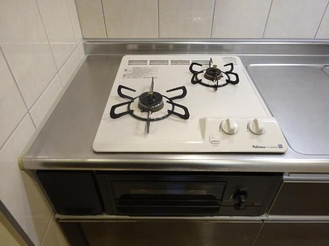 物件内観写真13　(二口コンロ(グリル付))