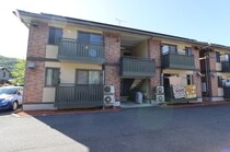 グレイス B棟の外観写真