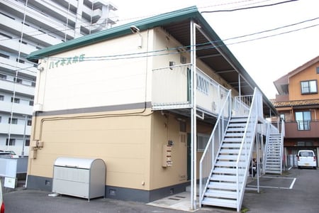ハイネス本庄外観写真