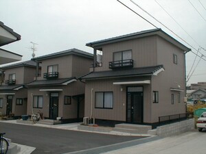 培遠住宅外観写真