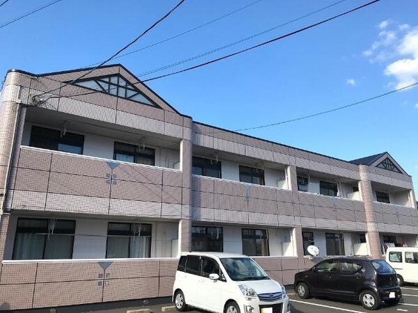 駐車場(外観写真（昼）)