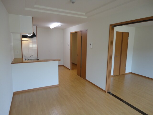 物件内観写真9　(リビング)