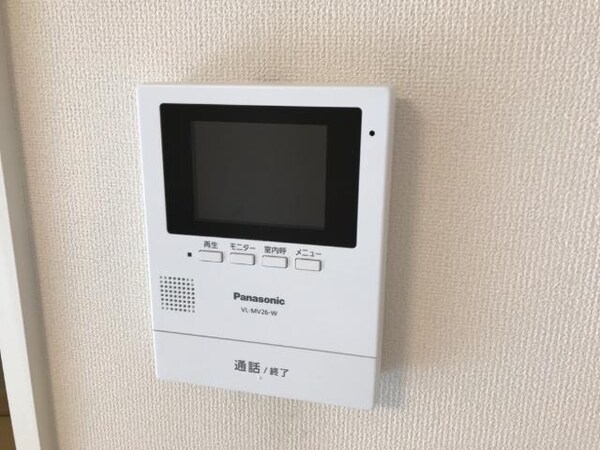 内装他(カメラ付インターホン)