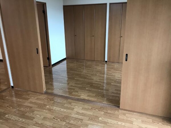 内装他(洋室)
