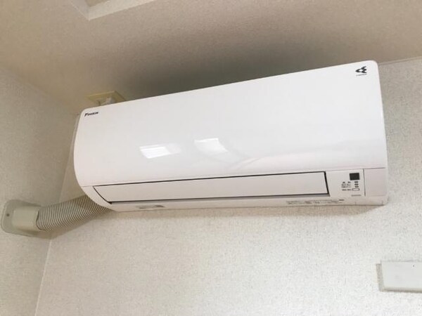 建物設備(エアコン)