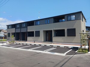 ラビアン　ローズ外観写真