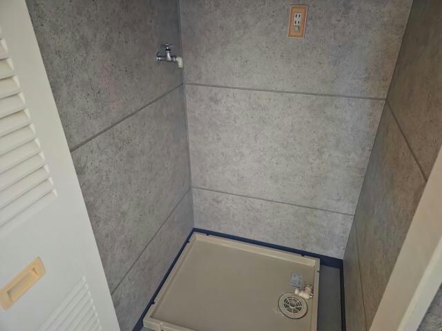 物件内観写真11　(洗濯機置き場)