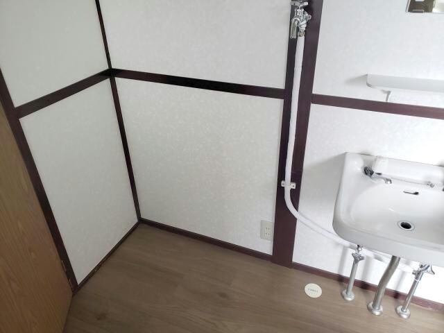 物件内観写真22　(洗濯機置き場)