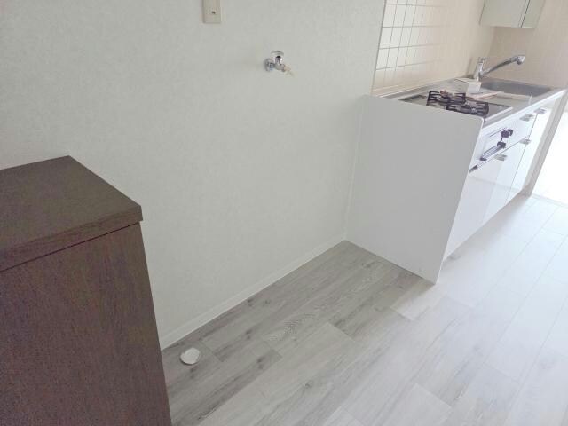 物件内観写真18　(洗濯機置き場)