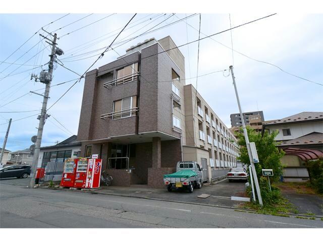 アシスト第二盛岡マンションの物件外観写真
