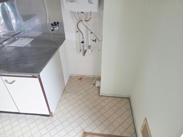 物件内観写真3　(洗濯用蛇口)