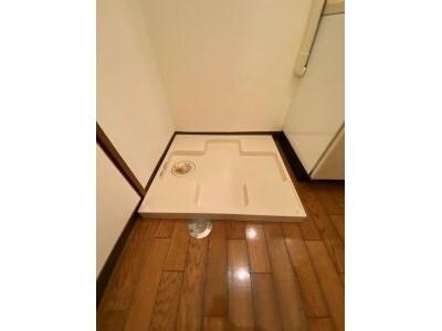 物件内観写真6　(洗濯機置き場)