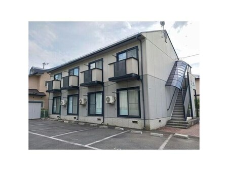 アヴニール西仙北外観写真