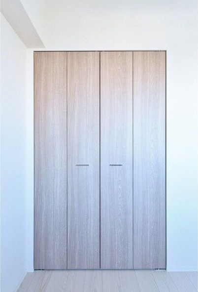 物件内観写真11　(収納スペース豊富です)