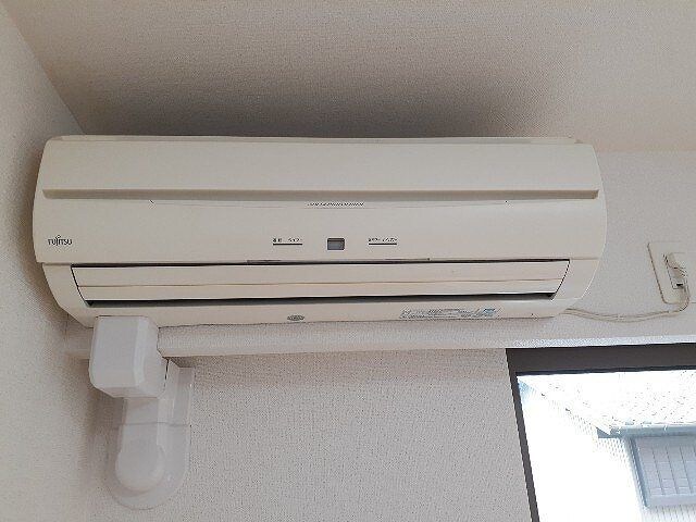 物件内観写真12　(エアコン完備)