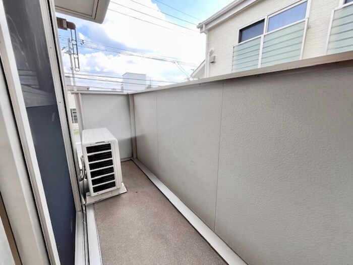 物件内観写真14　(バルコニー付きです)