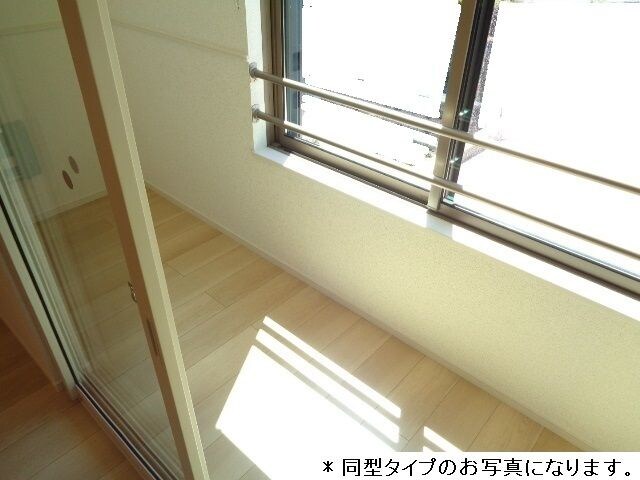 物件内観写真12　(サンルームです)