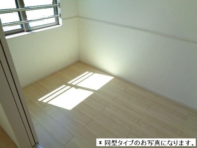 物件内観写真12　(サンルームです)