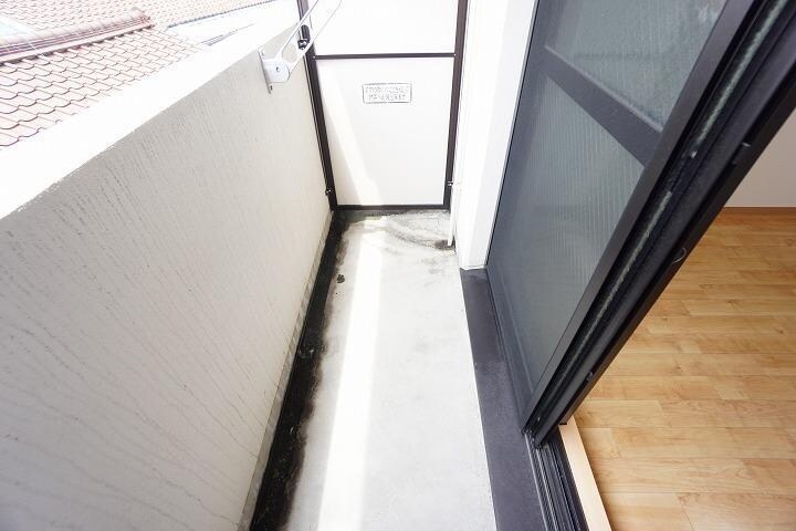 物件内観写真12　(落ち着いた時間を過ごせるバルコニーです)