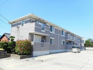 トロワ　ブリランⅠ外観写真