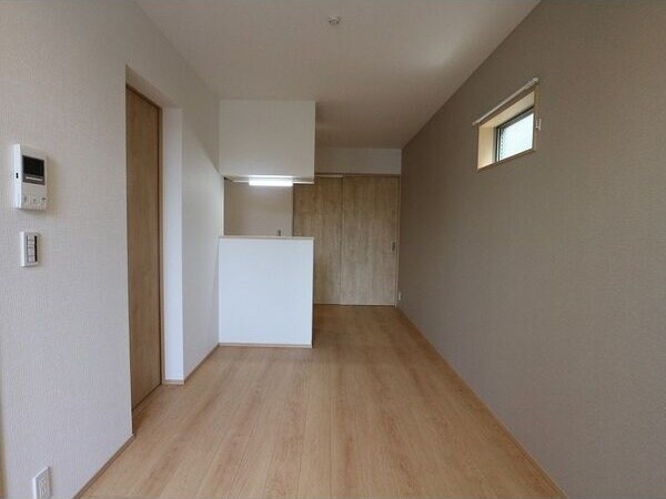 物件内観写真12　(内装です)