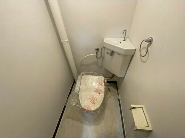 物件内観写真7　(トイレです)