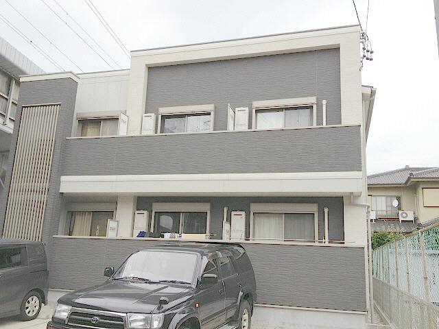 クレイビア熱田