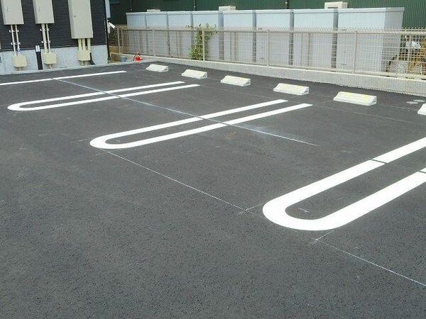 駐車場(駐車場)