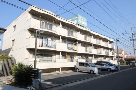 物件外観写真2　(物件の外観です)