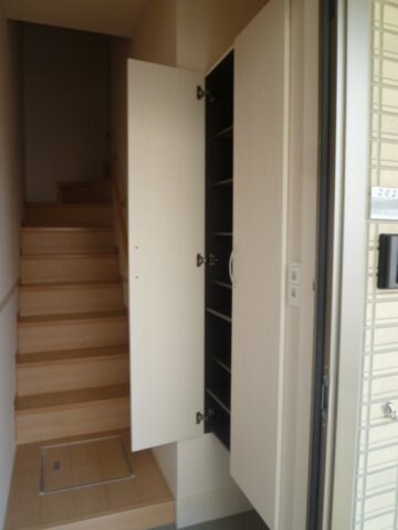 物件内観写真9　(玄関です)