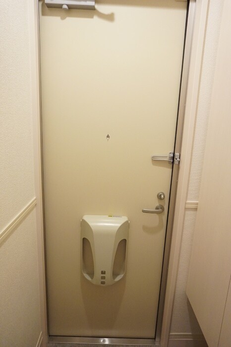 物件内観写真14　(収納のためのスペースです)