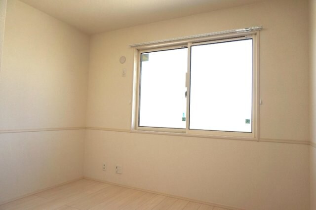 物件内観写真19　(収納スペース豊富です)