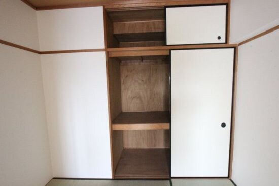 物件内観写真9　(収納があります)