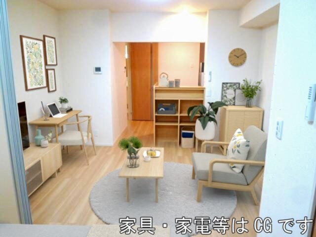 物件内観写真3　(使いやすい居間です)