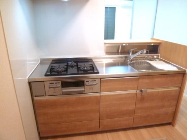 物件内観写真4　(きれいなキッチンです)