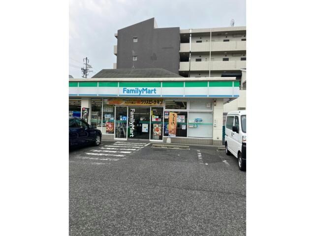 物件内観写真15　(ファミリーマート熱田古新町店 1286m)