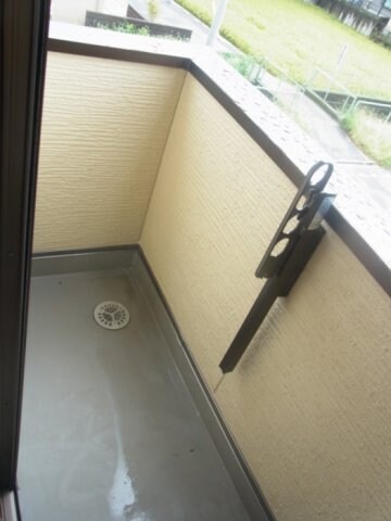 物件内観写真11　(陽当たり良好なバルコニーです)