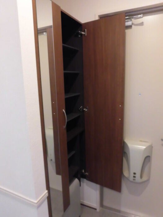 物件内観写真11　(収納があります)