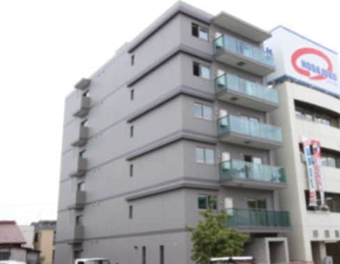 物件外観写真1　(外観もきれいです)