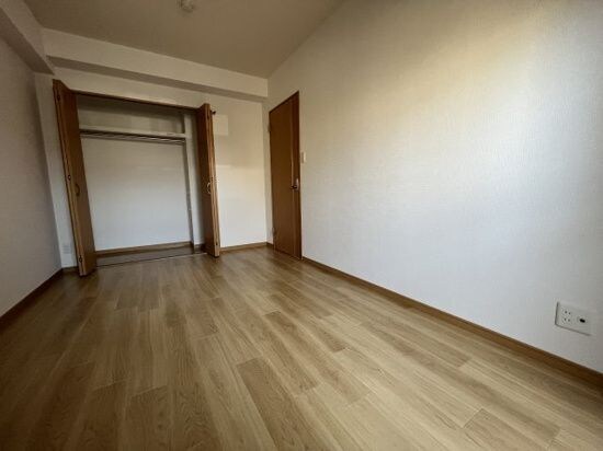 物件内観写真10　(寝室です)