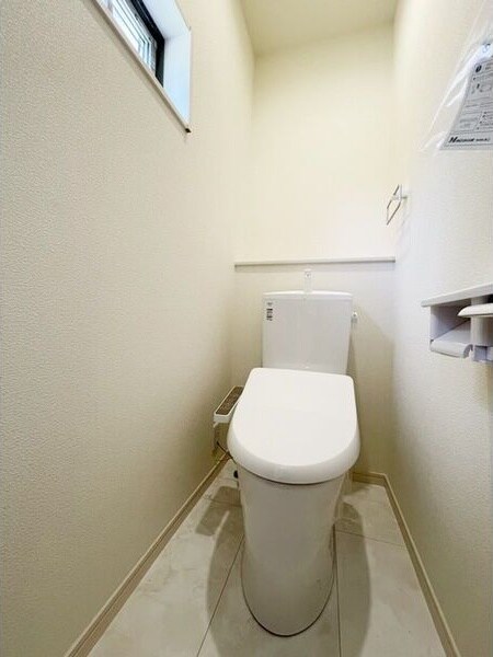 物件内観写真14　(トイレも気になるポイント)