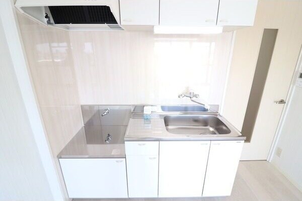 物件内観写真7　(お料理しやすいキッチンです)