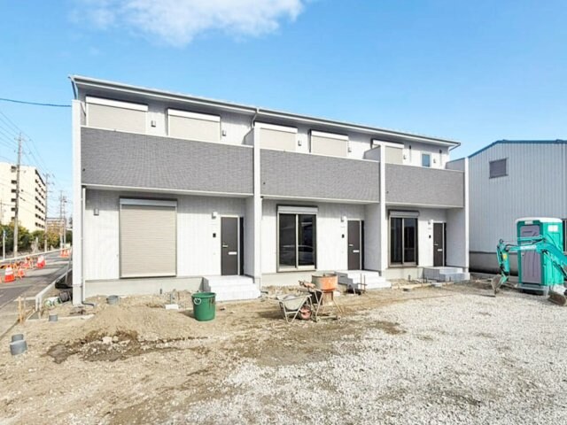 物件外観写真1　(おしゃれな外観です)