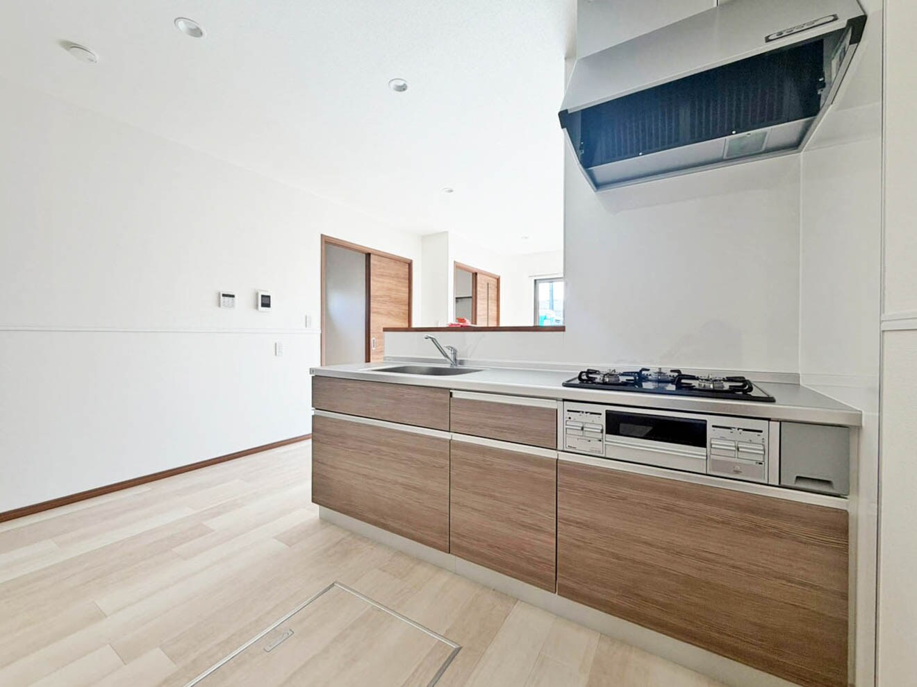 物件内観写真5　(使いやすいキッチンです)