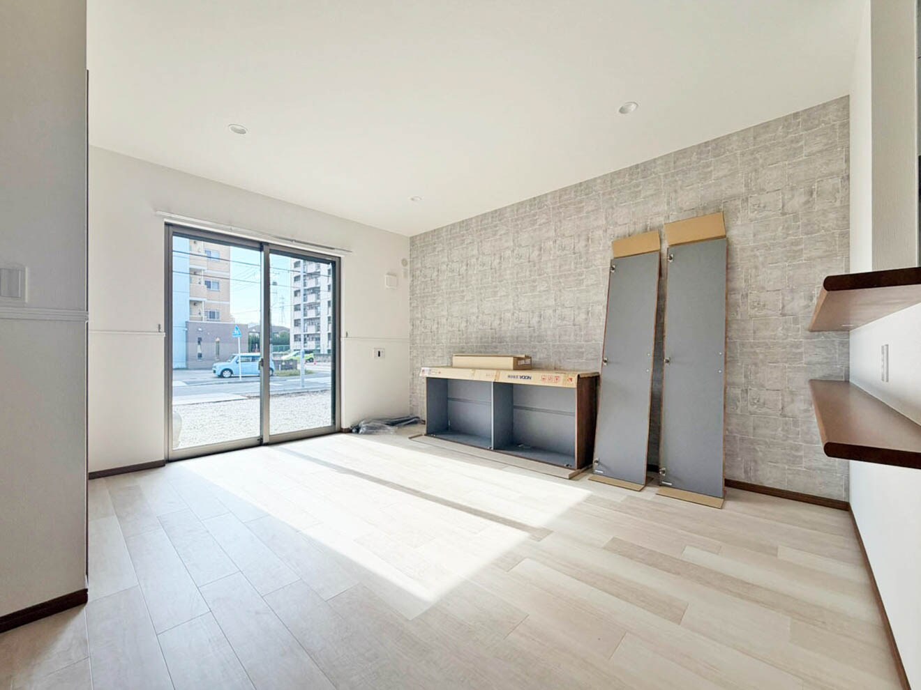 物件内観写真17　(居間です)