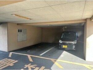 物件外観写真9　(駐車場があります)
