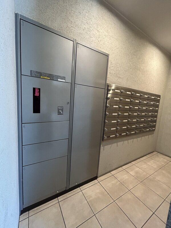 物件内観写真20　(ポスト、宅配ボックスです)