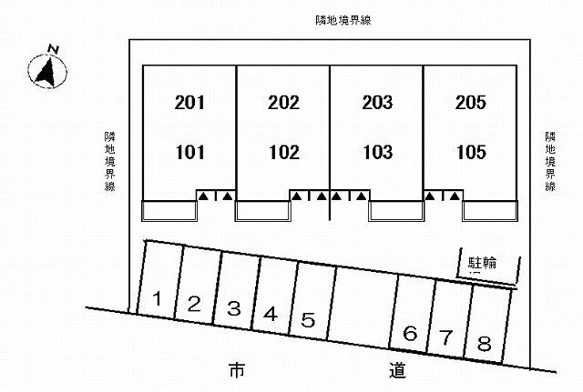 物件外観写真3　(カースペースがあります)