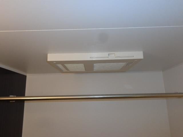 物件内観写真20　(日々の疲れを癒すお風呂付です)