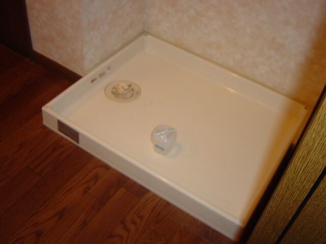 物件内観写真18　(洗濯機置き場です)